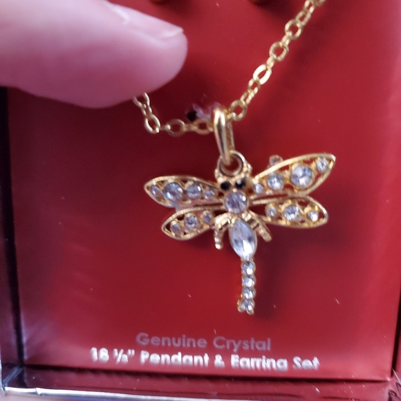 💖 Dragonfly necklace with earrings goldtone with clear gems. - Picture 9 of 13